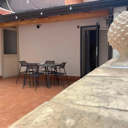 Cortile Benedettini Apartment *