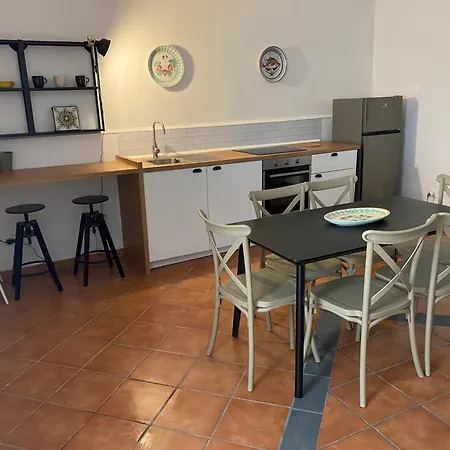 Cortile Benedettini Apartamento *