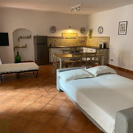 Cortile Benedettini Apartamento *