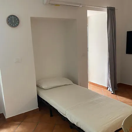 Cortile Benedettini Apartamento *