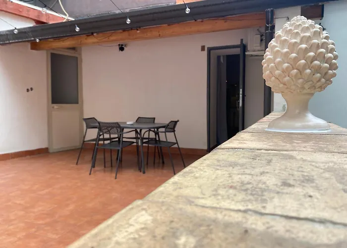 Cortile Benedettini Apartment *